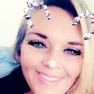 Meet your Posher, Rainy